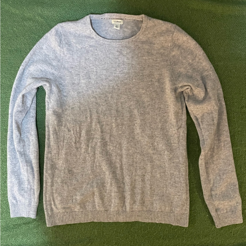 LL Bean gray cashmere crew neck sweater, size L